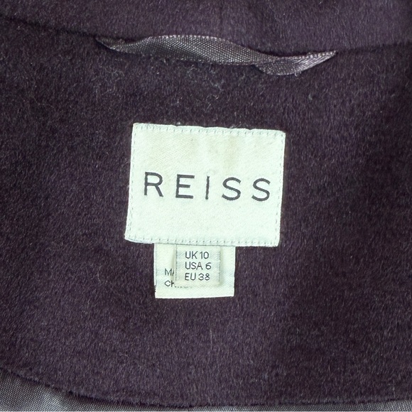 Winter coat - Picture 4 of 9